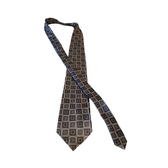 Croft & Barrow Hand Made 100% Silk Neck Tie Made In China Gray Silver Squares - Picture 4 of 13